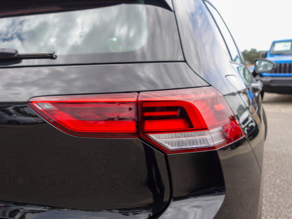 New 2026 Volkswagen GTI SE FWD image 6