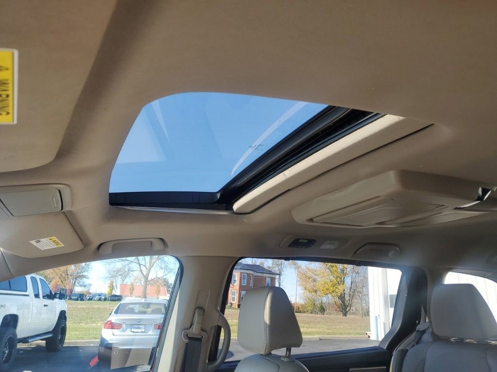 Used 2019 Honda Odyssey EX-L image 13