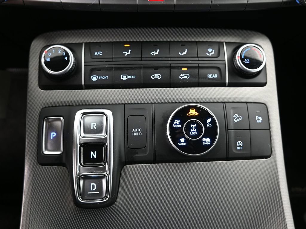 Used 2021 Hyundai Palisade SE image 16