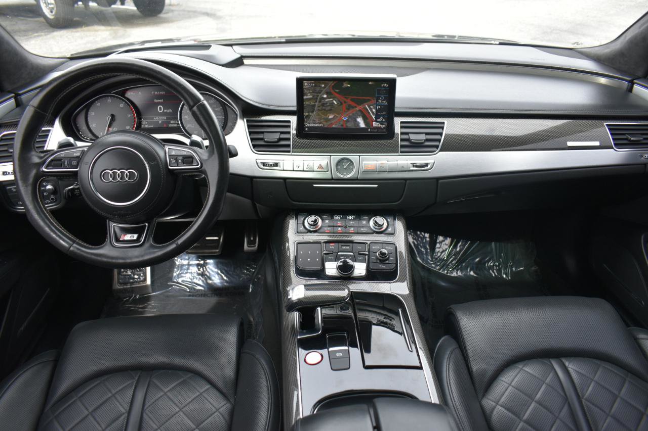 Used 2015 Audi S8 image 11
