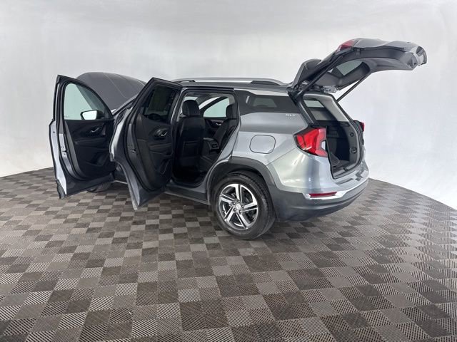 Used 2020 GMC Terrain SLT w/ Preferred Package image 17