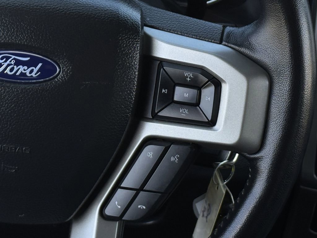 Used 2022 Ford F250 Lariat w/ Lariat Value Package image 17