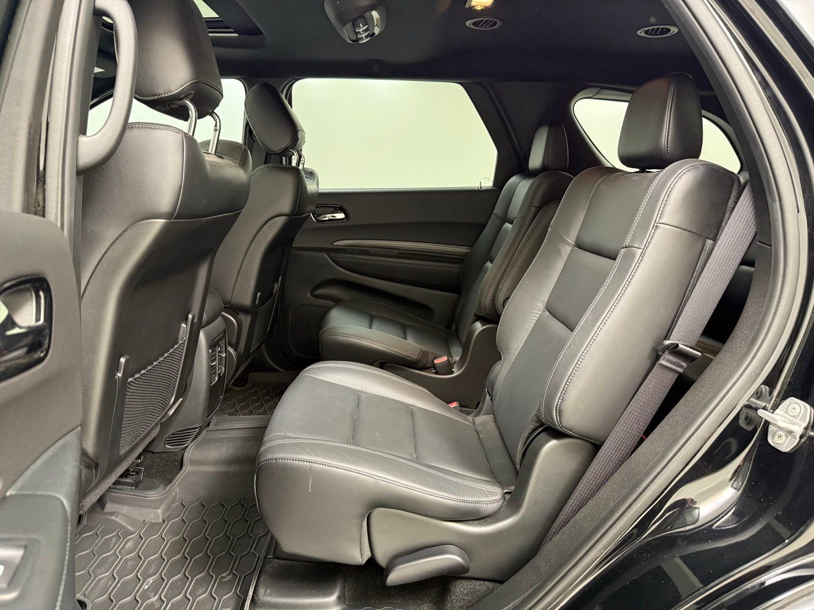 Used 2022 Dodge Durango GT w/ Blacktop Package AWD/4WD image 17