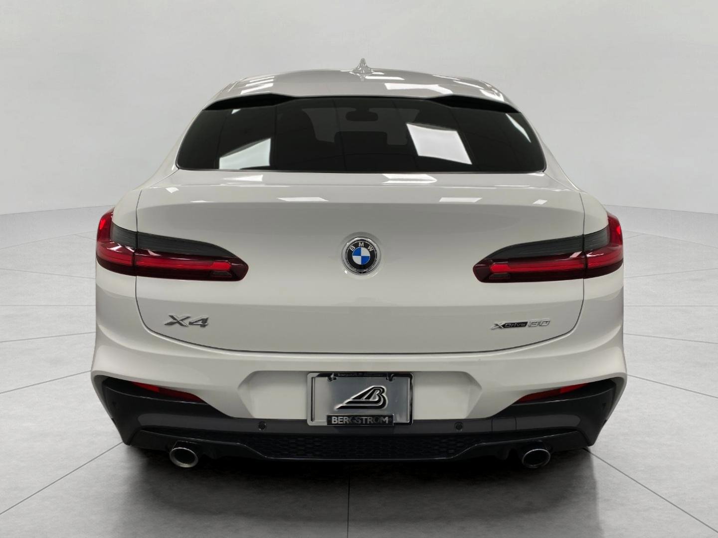 Used 2021 BMW X4 xDrive30i w/ Executive Package 3 image 4