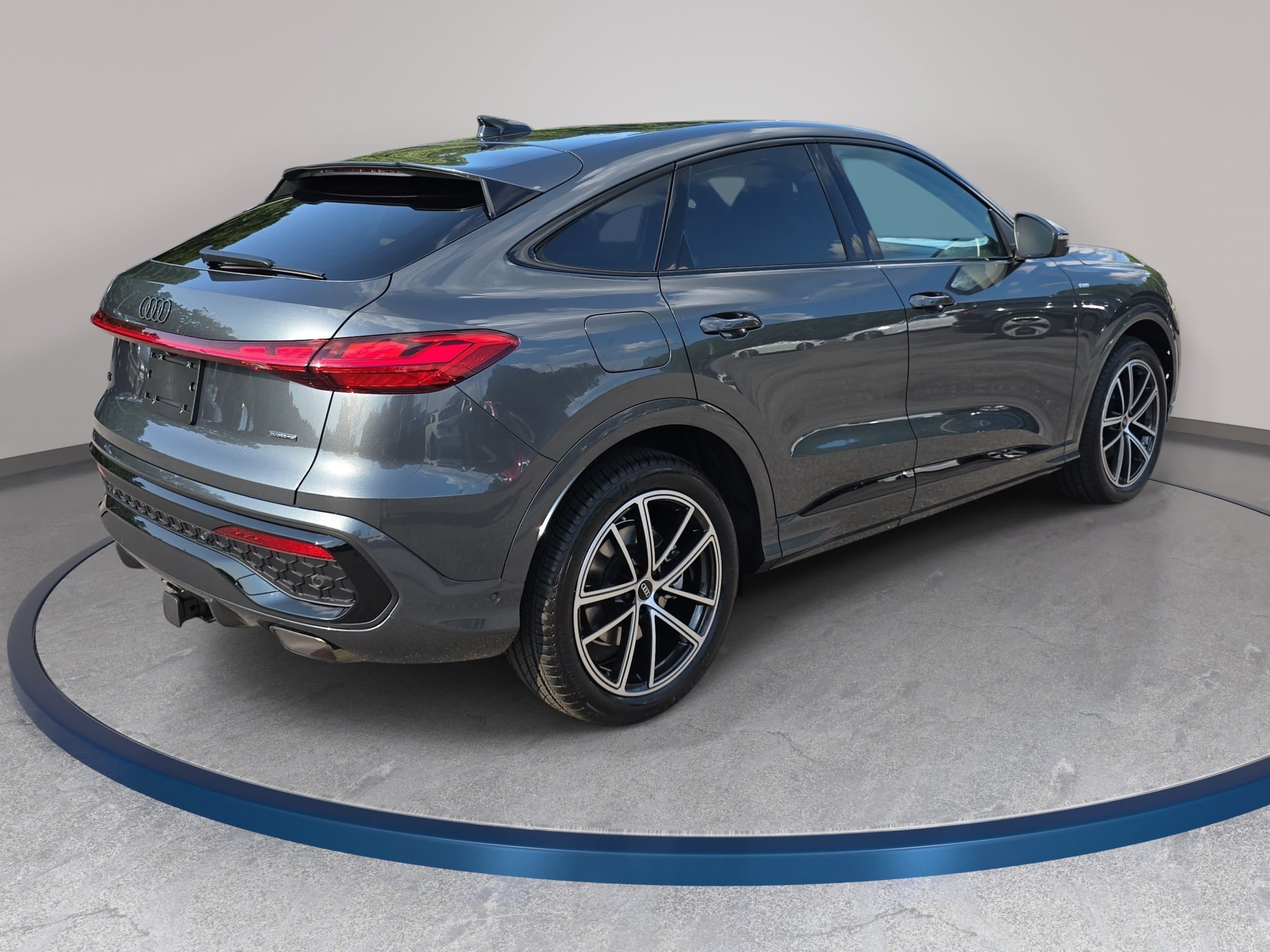 New 2026 Audi Q5 Prestige AWD/4WD image 5
