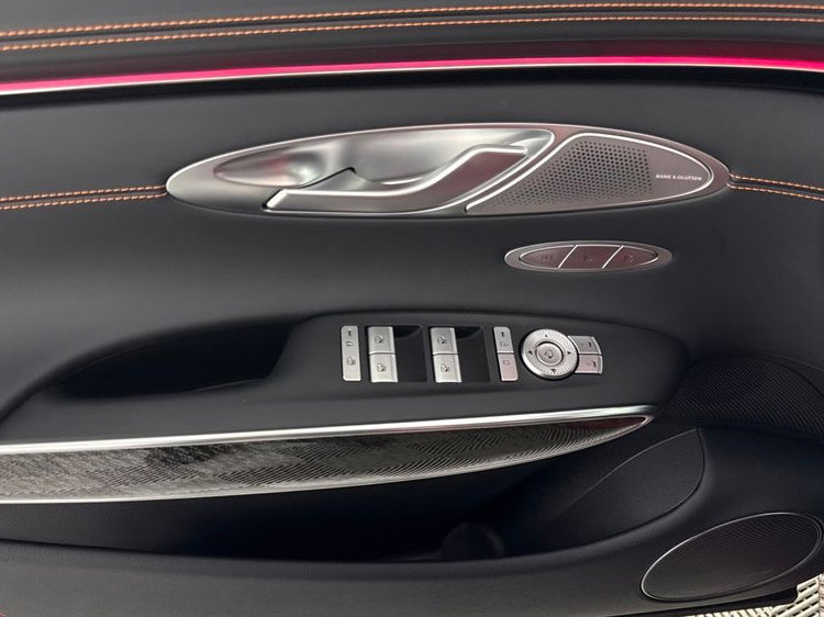 New 2026 Genesis GV70 3.5T Sport Prestige AWD/4WD image 12