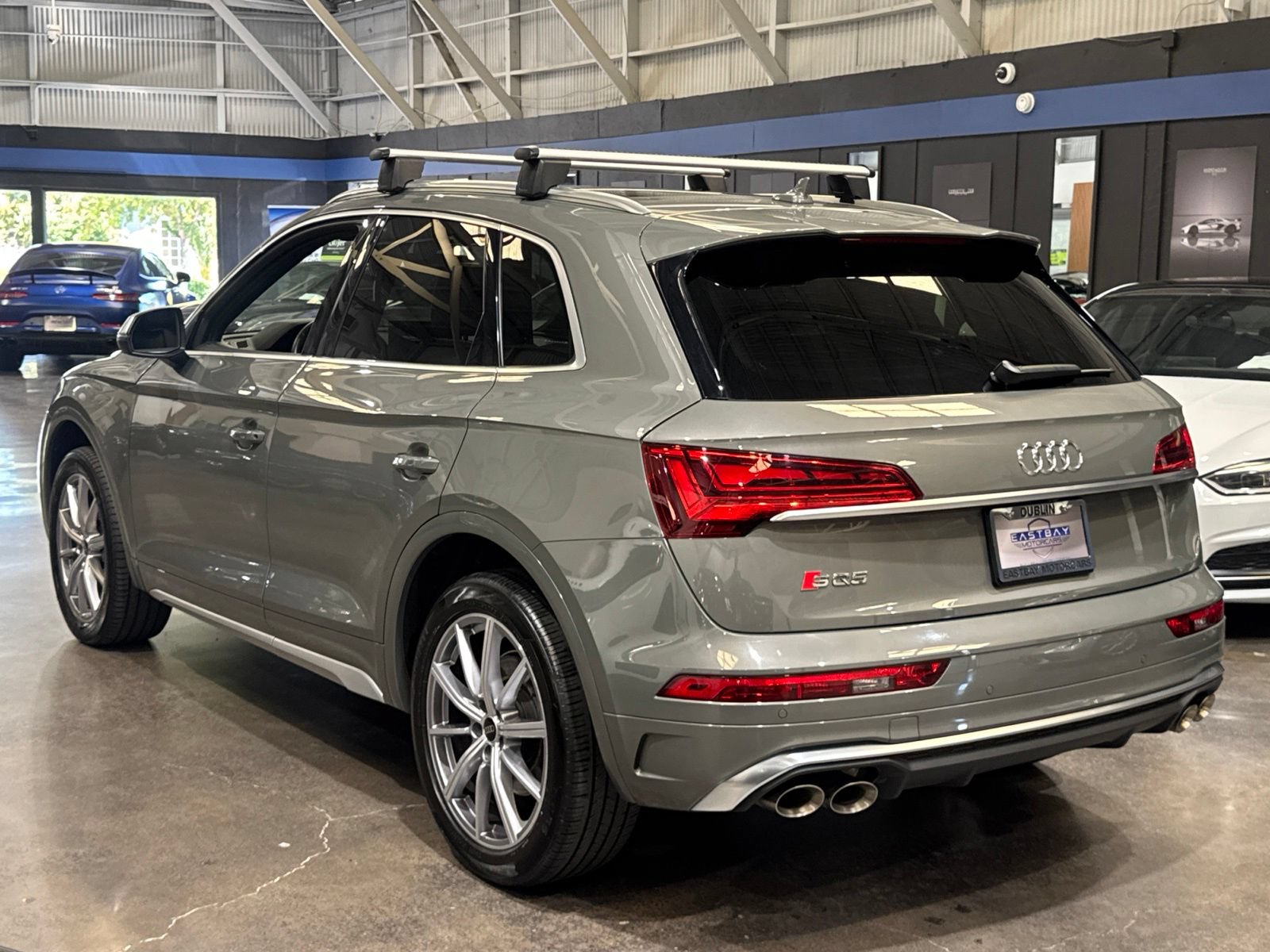 Used 2023 Audi SQ5 Premium Plus w/ Premium Plus Package AWD/4WD image 11