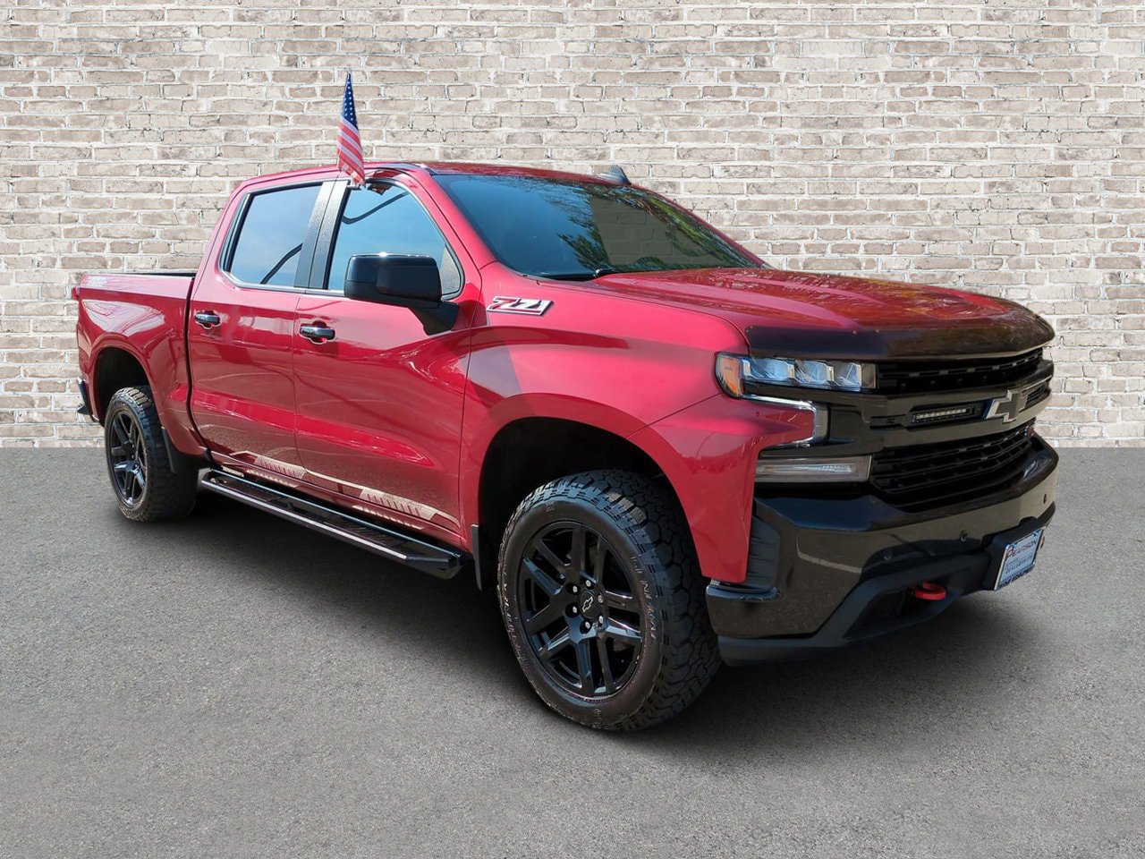 Used 2021 Chevrolet Silverado 1500 LT Trail Boss w/ Convenience Package II AWD/4WD image 1