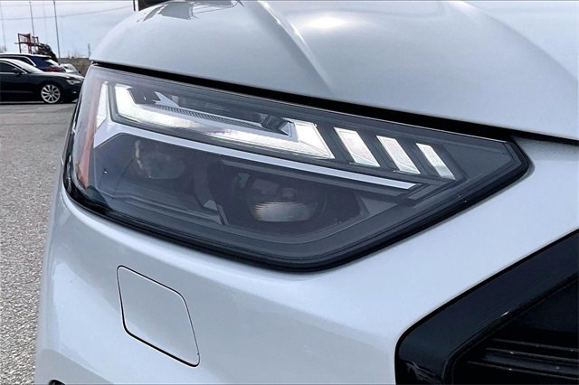 Used 2024 Audi SQ5 Prestige w/ Prestige Package image 31