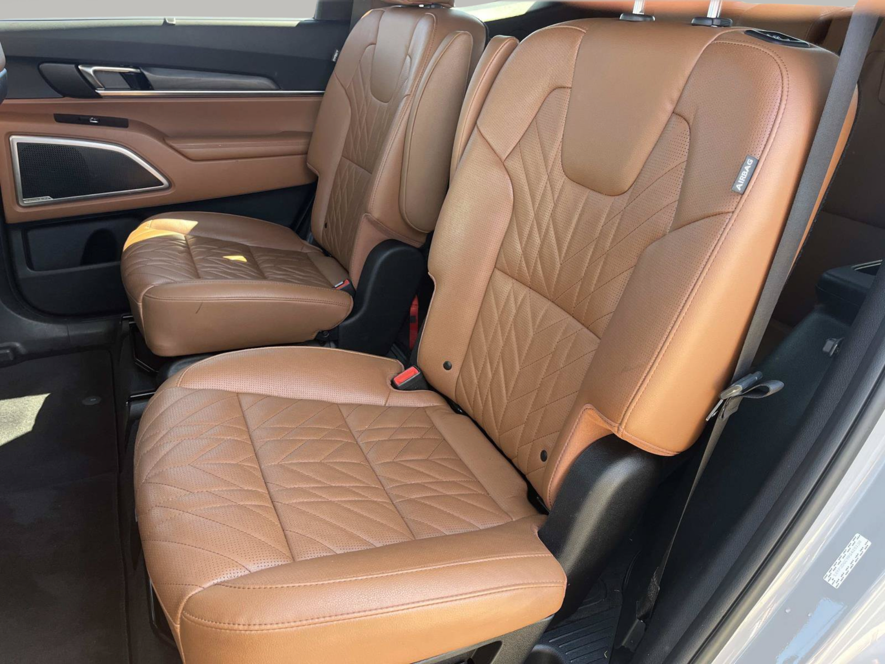 Used 2024 Kia Telluride EX X-Line AWD/4WD image 19