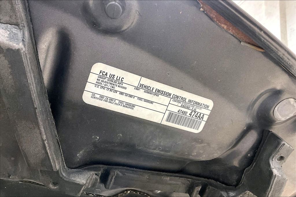 Used 2016 Jeep Compass High Altitude FWD image 32