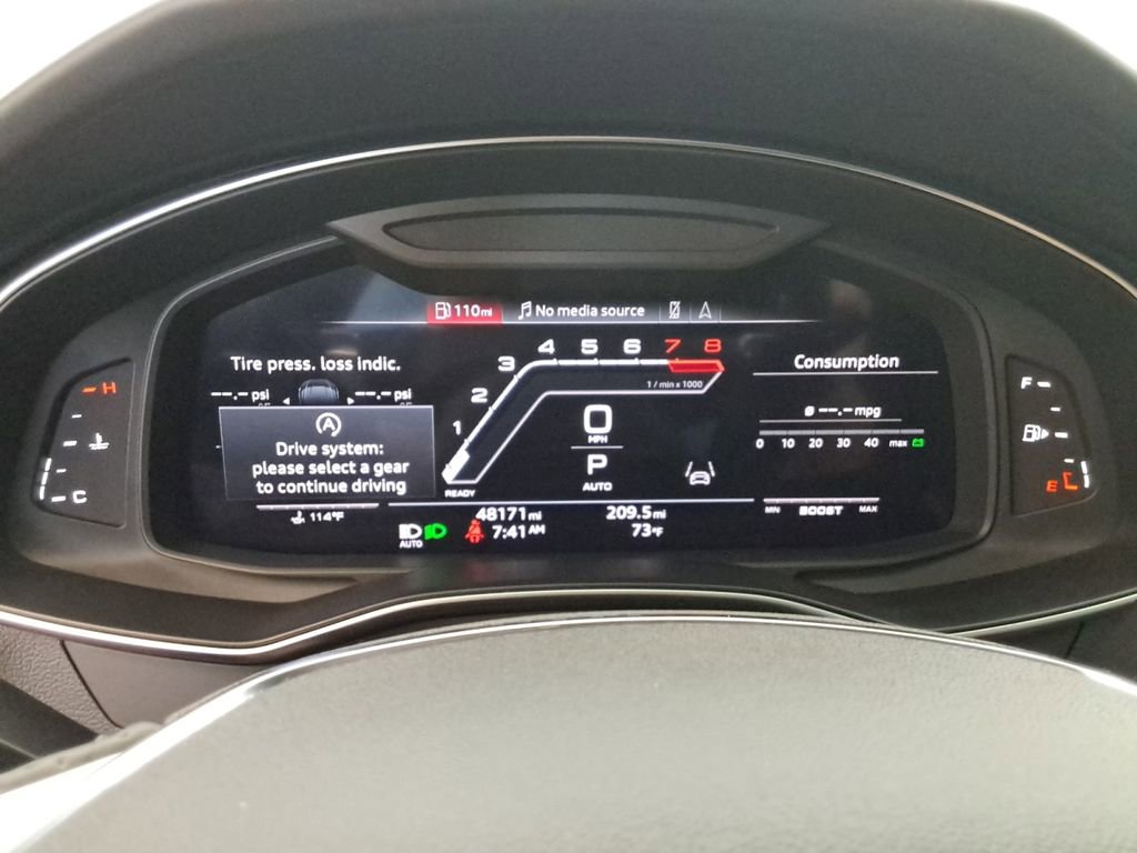 Used 2023 Audi RS 7 Sportback w/ Carbon Optic Package image 10