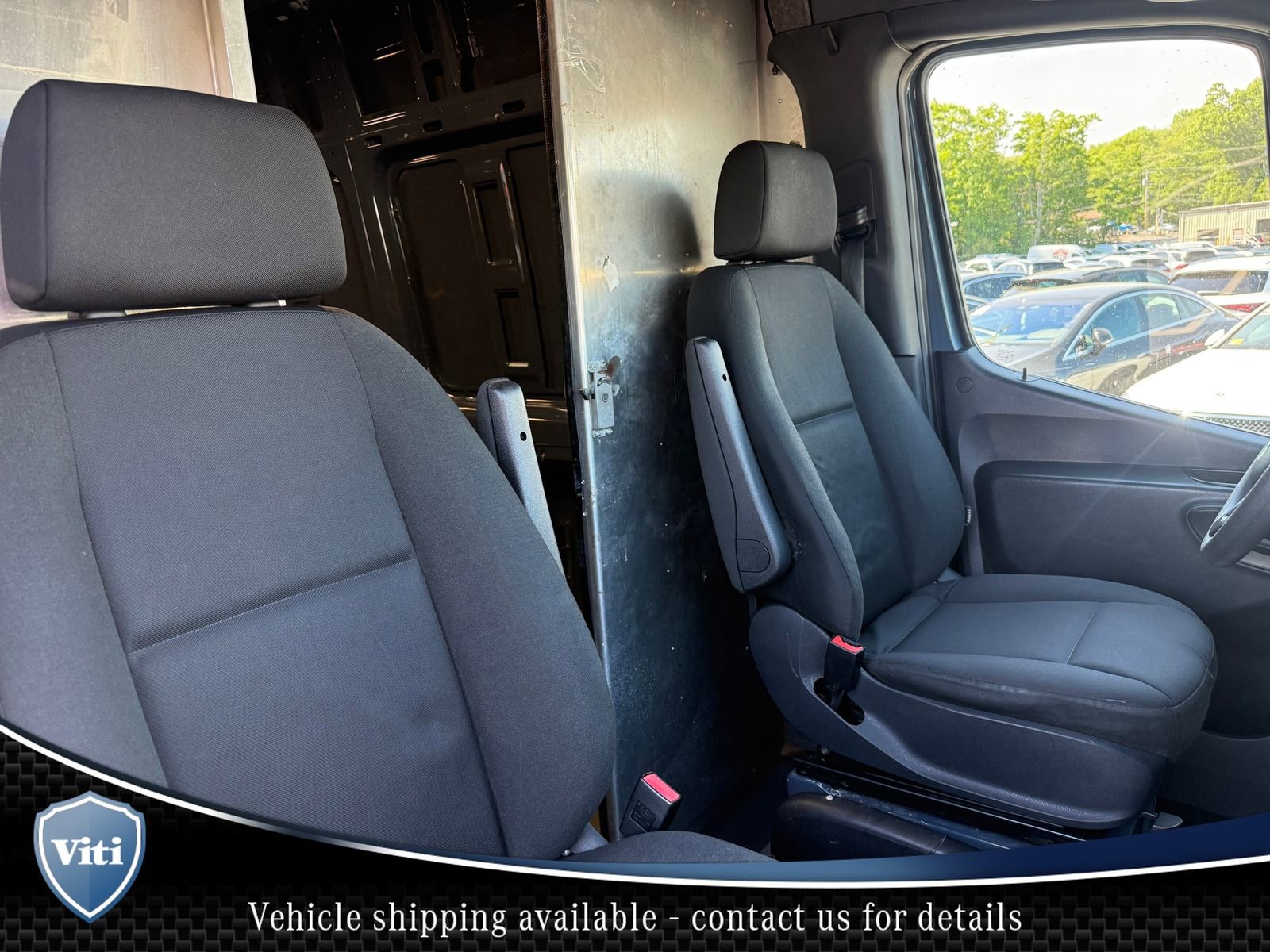 Used 2019 Mercedes-Benz Sprinter 144 image 23
