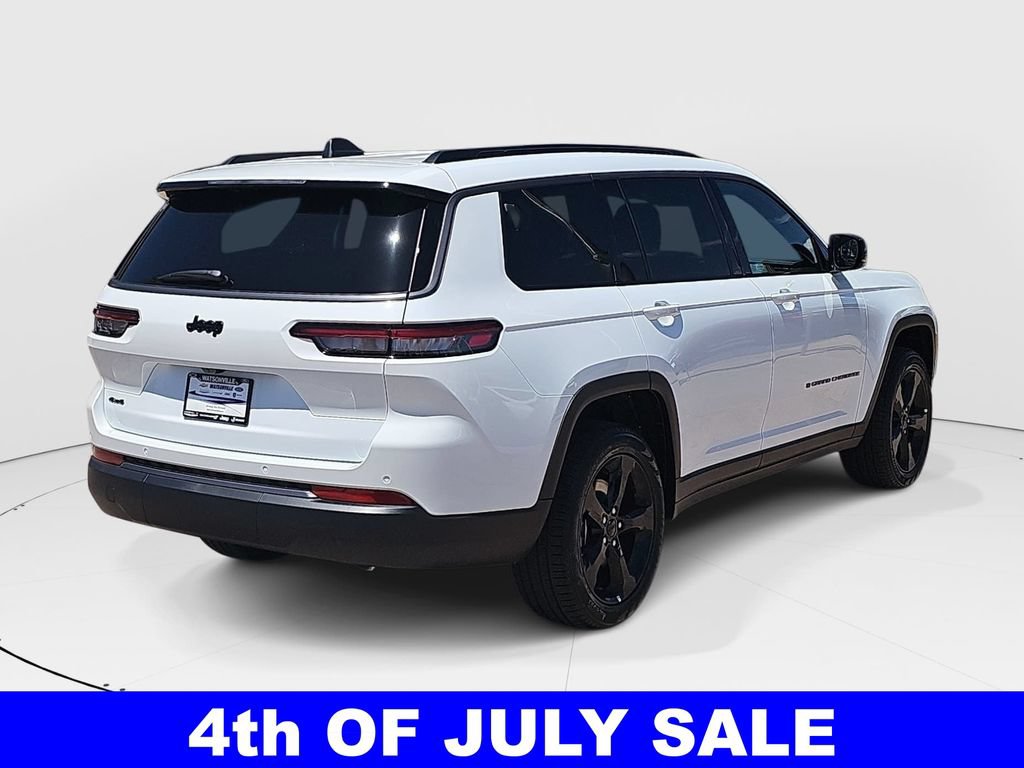 New 2026 Jeep Grand Cherokee L Limited w/ Limited Altitude Package AWD/4WD image 3