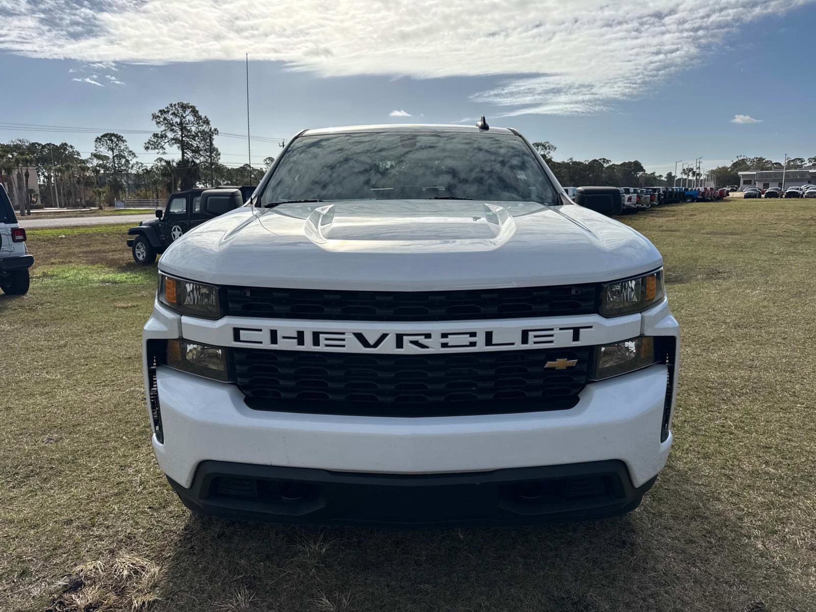 Used 2022 Chevrolet Silverado 1500 Custom image 8