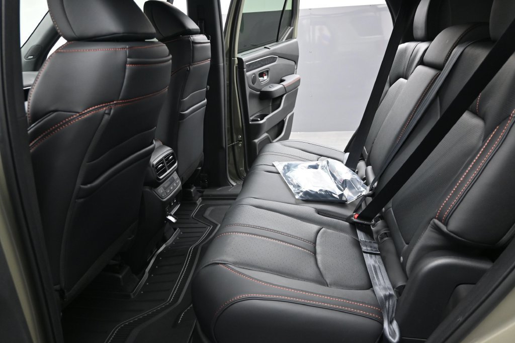 New 2027 Honda Passport TrailSport Elite image 18