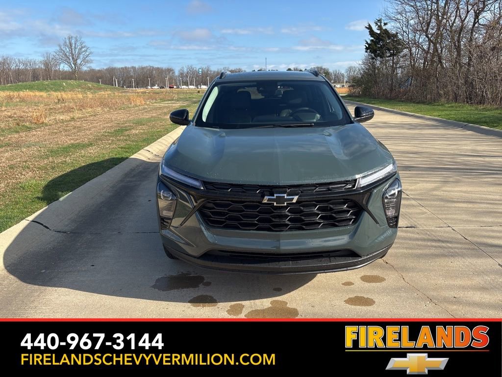 New 2026 Chevrolet Trax LT w/ Midnight Edition image 12