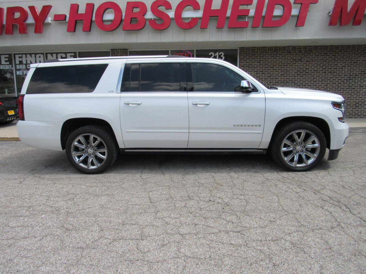 Used 2016 Chevrolet Suburban LTZ AWD/4WD image 9