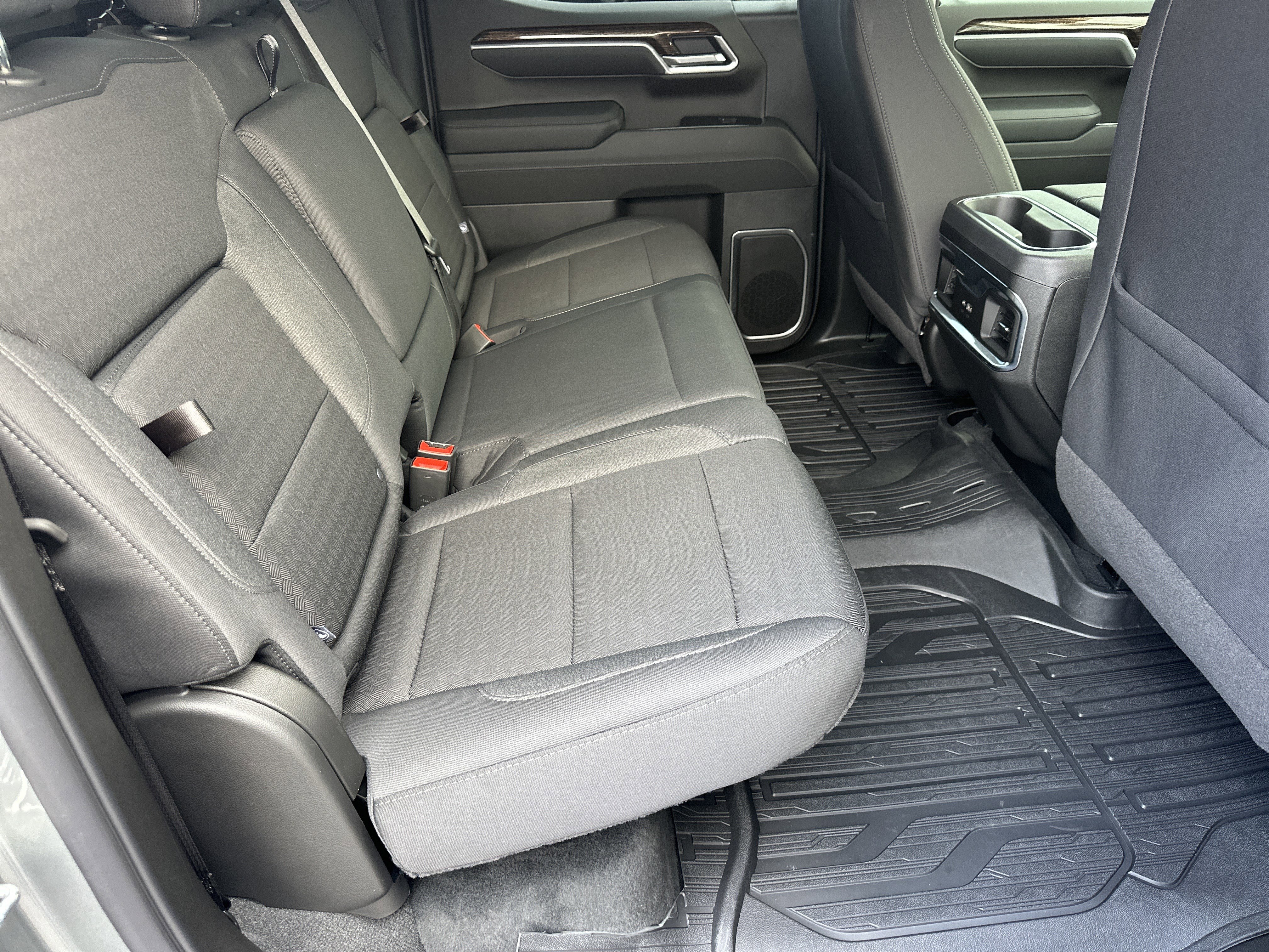 Certified 2026 GMC Sierra 1500 Elevation image 16