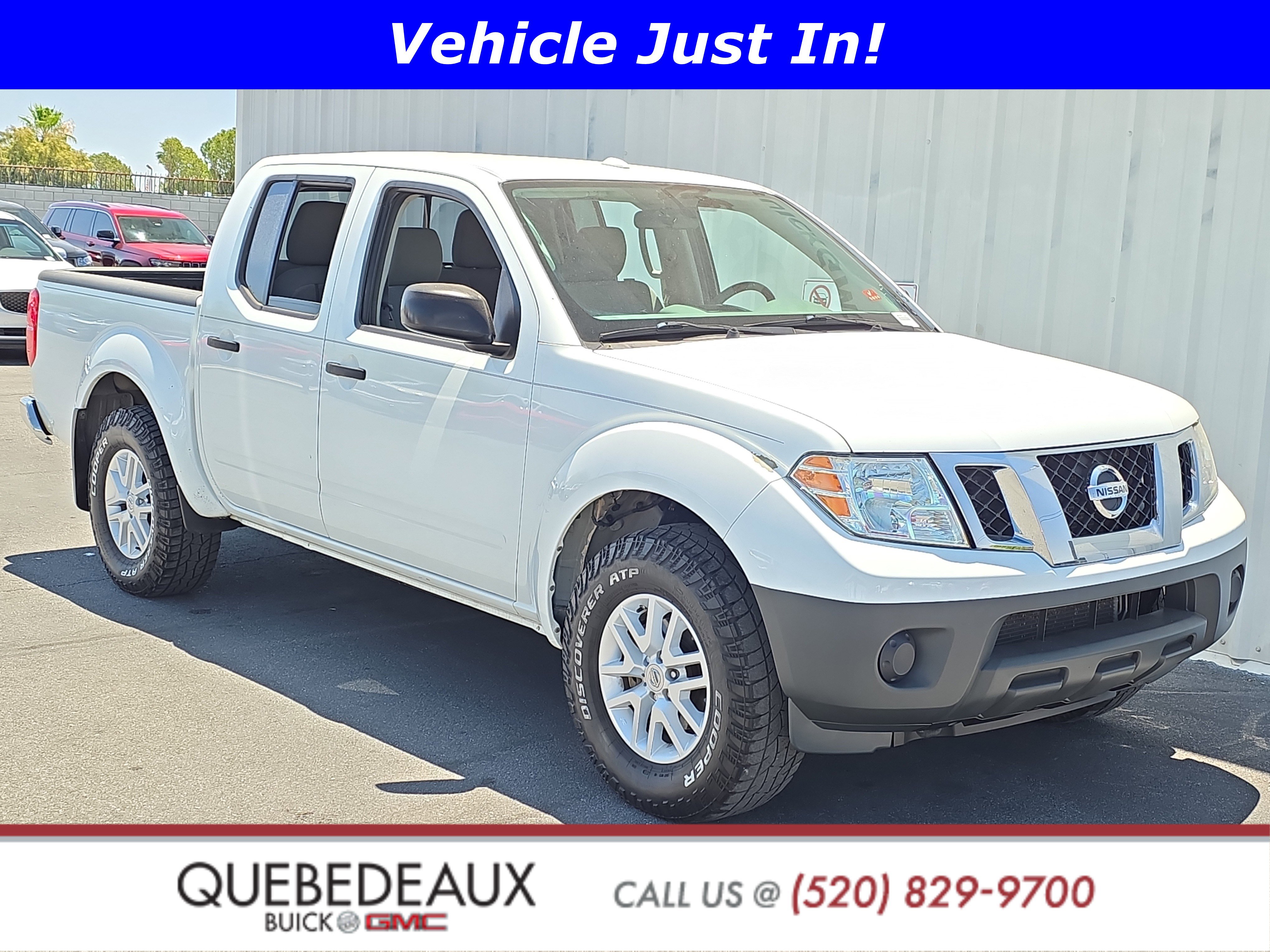 Used 2018 Nissan Frontier SV AWD/4WD image 1