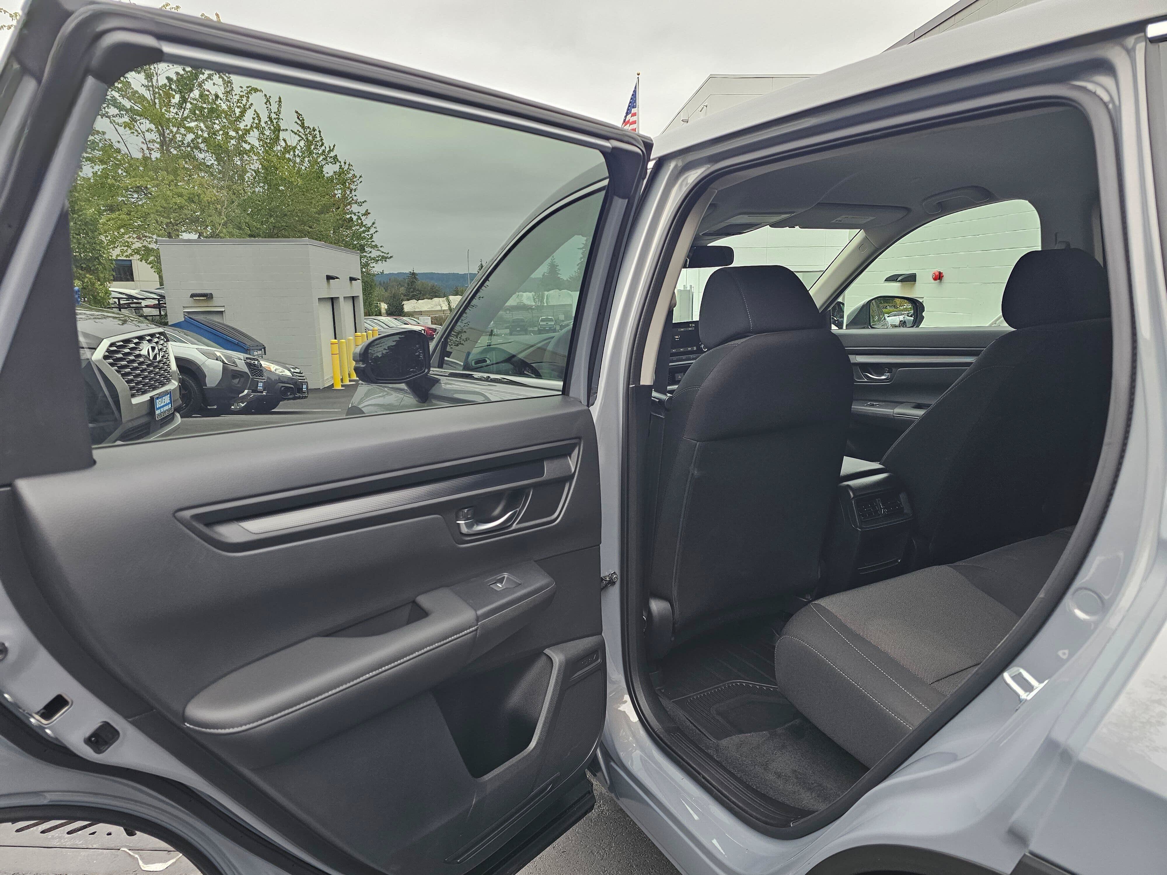 Certified 2025 Honda CR-V LX image 18