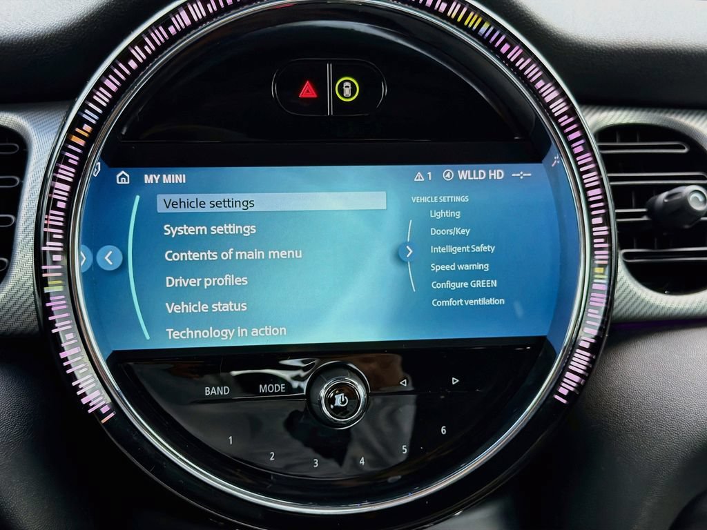 Used 2022 MINI Cooper S w/ Premium Package FWD image 31