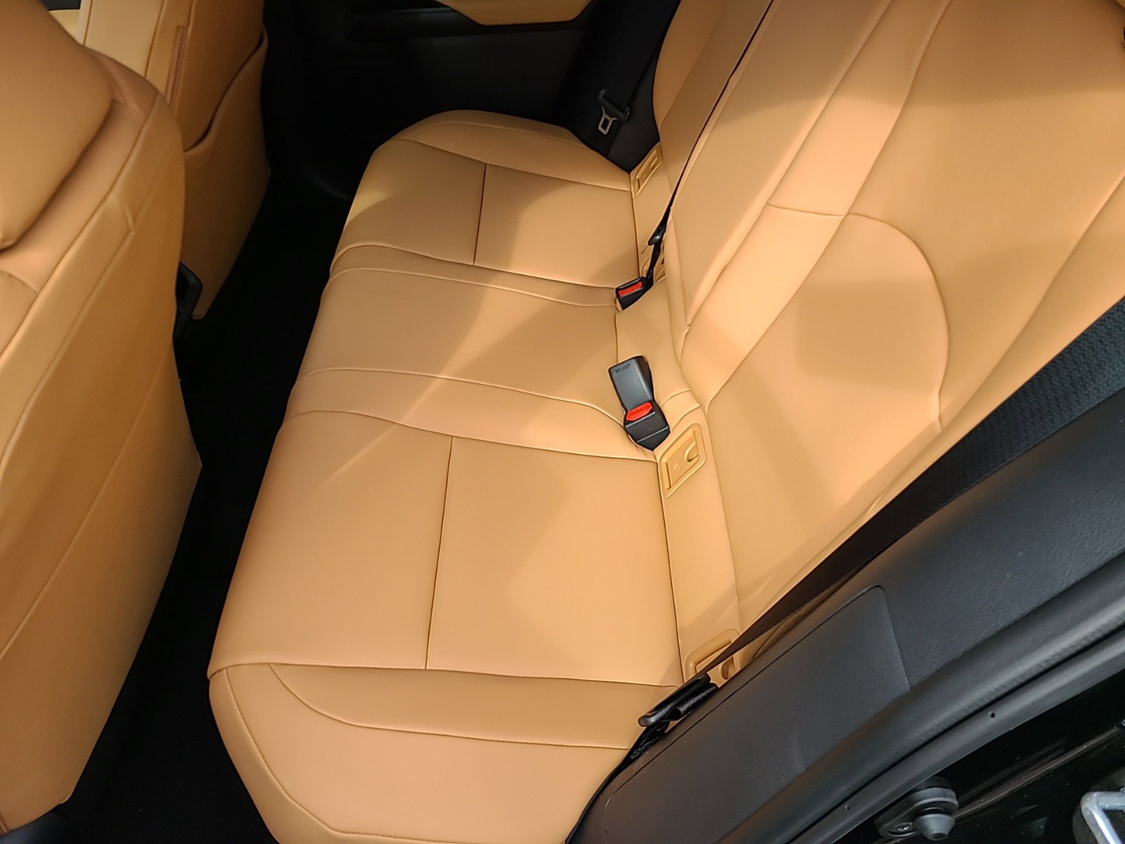 New 2025 Lexus UX 300h AWD image 9