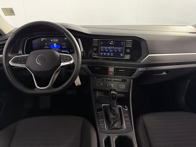 Used 2024 Volkswagen Jetta S image 23