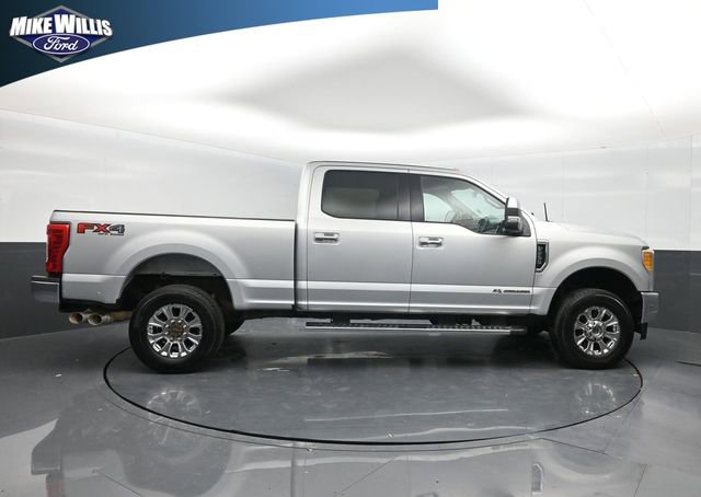 Used 2017 Ford F250 XLT w/ XLT Premium Package image 8