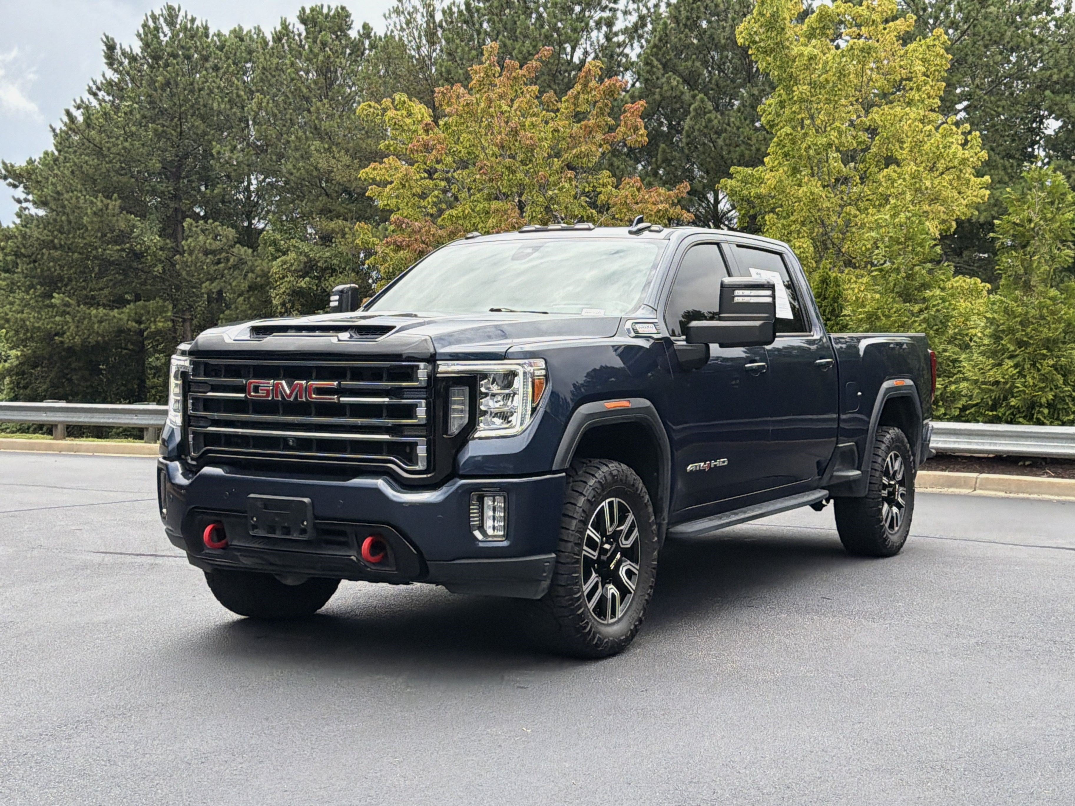 Used 2022 GMC Sierra 2500 AT4 w/ AT4 Premium Plus Package AWD/4WD image 13