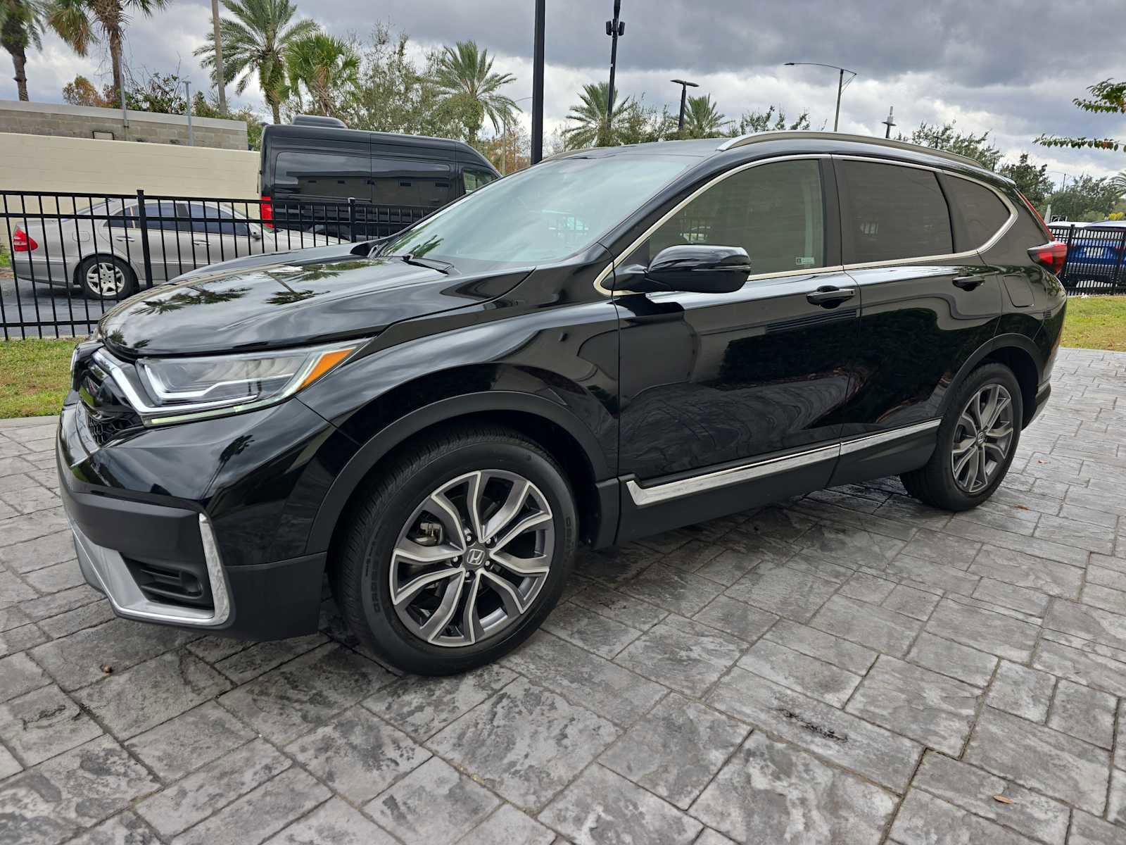 Used 2021 Honda CR-V Touring image 8