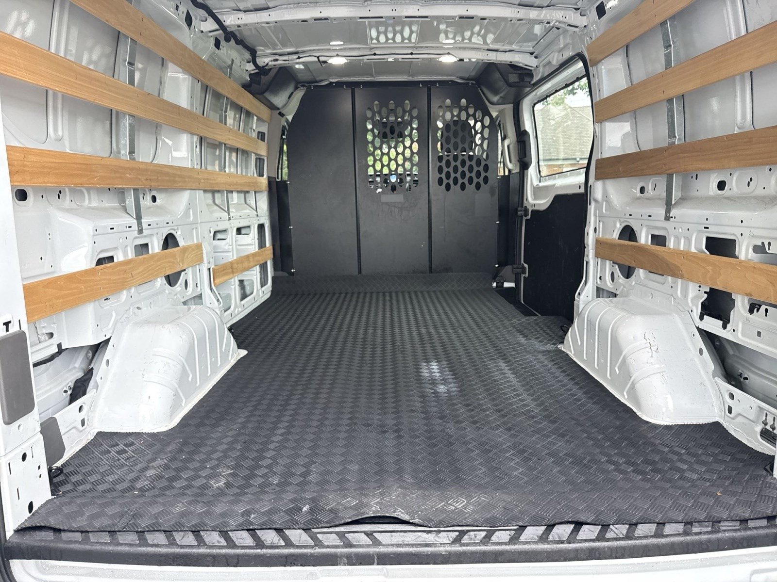 Used 2025 Ford Transit 250 Low Roof w/ Exterior Upgrade Package RWD image 23