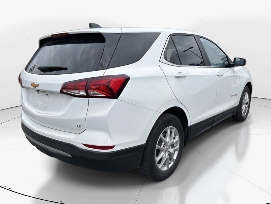 Used 2024 Chevrolet Equinox LT image 5