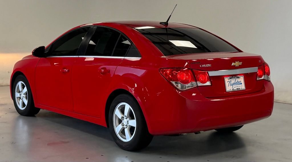 Used 2014 Chevrolet Cruze LT FWD image 4
