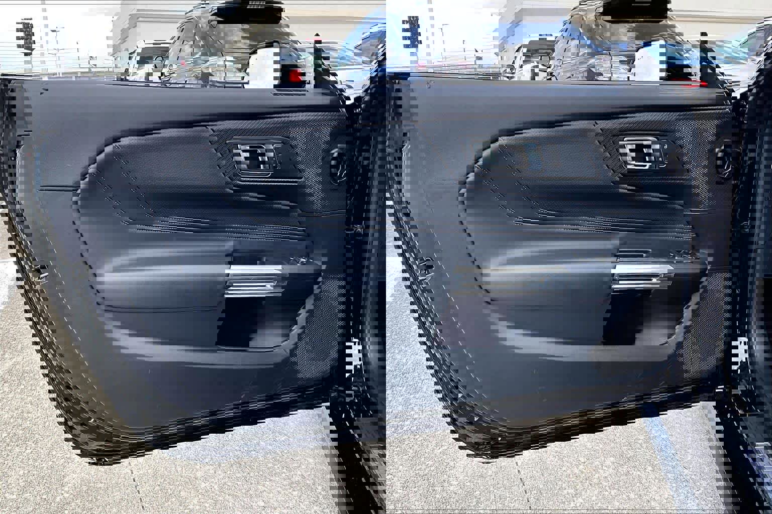 Used 2025 Ford Mustang Premium image 18