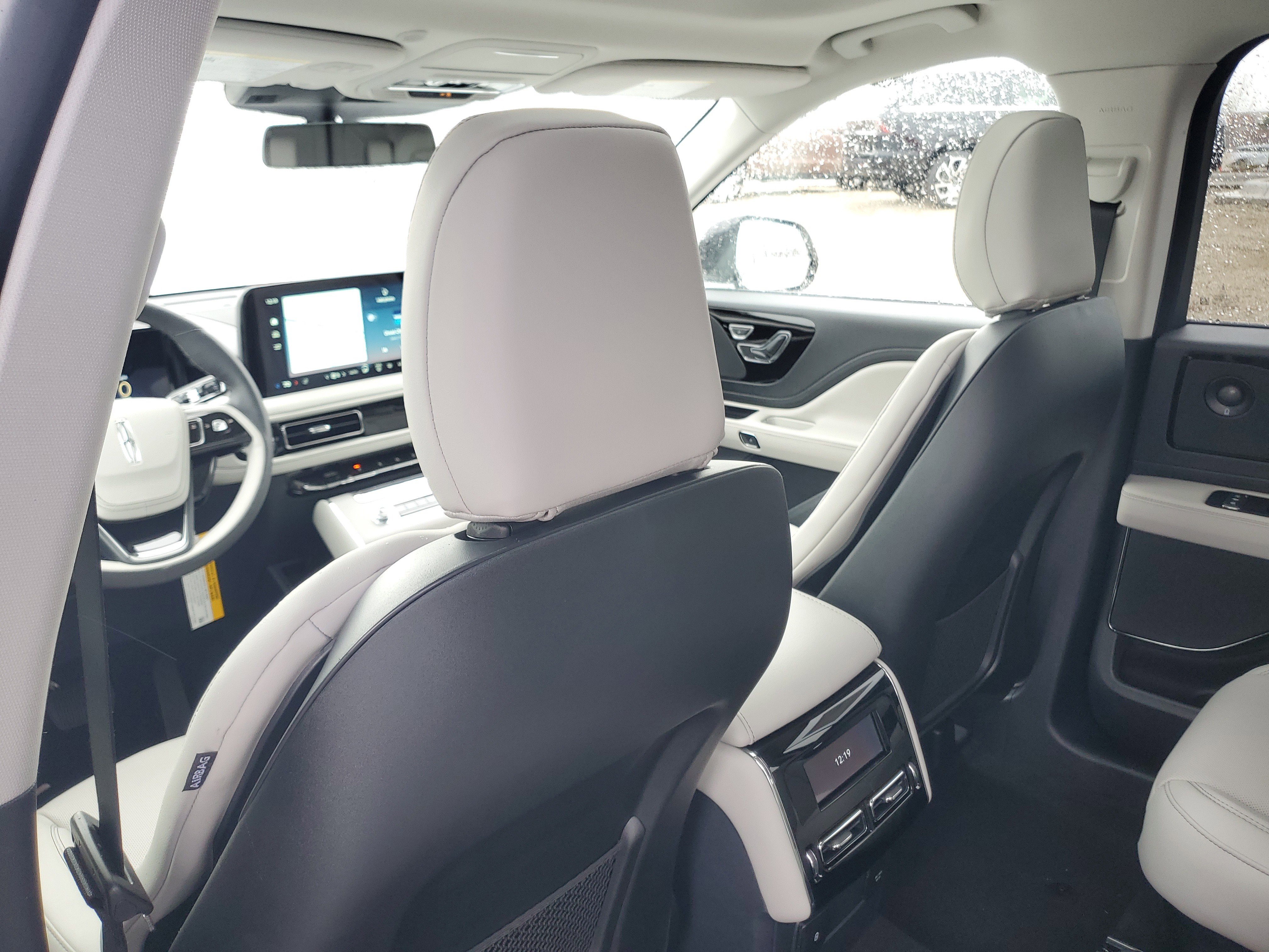 New 2026 Lincoln Aviator Reserve AWD/4WD image 24