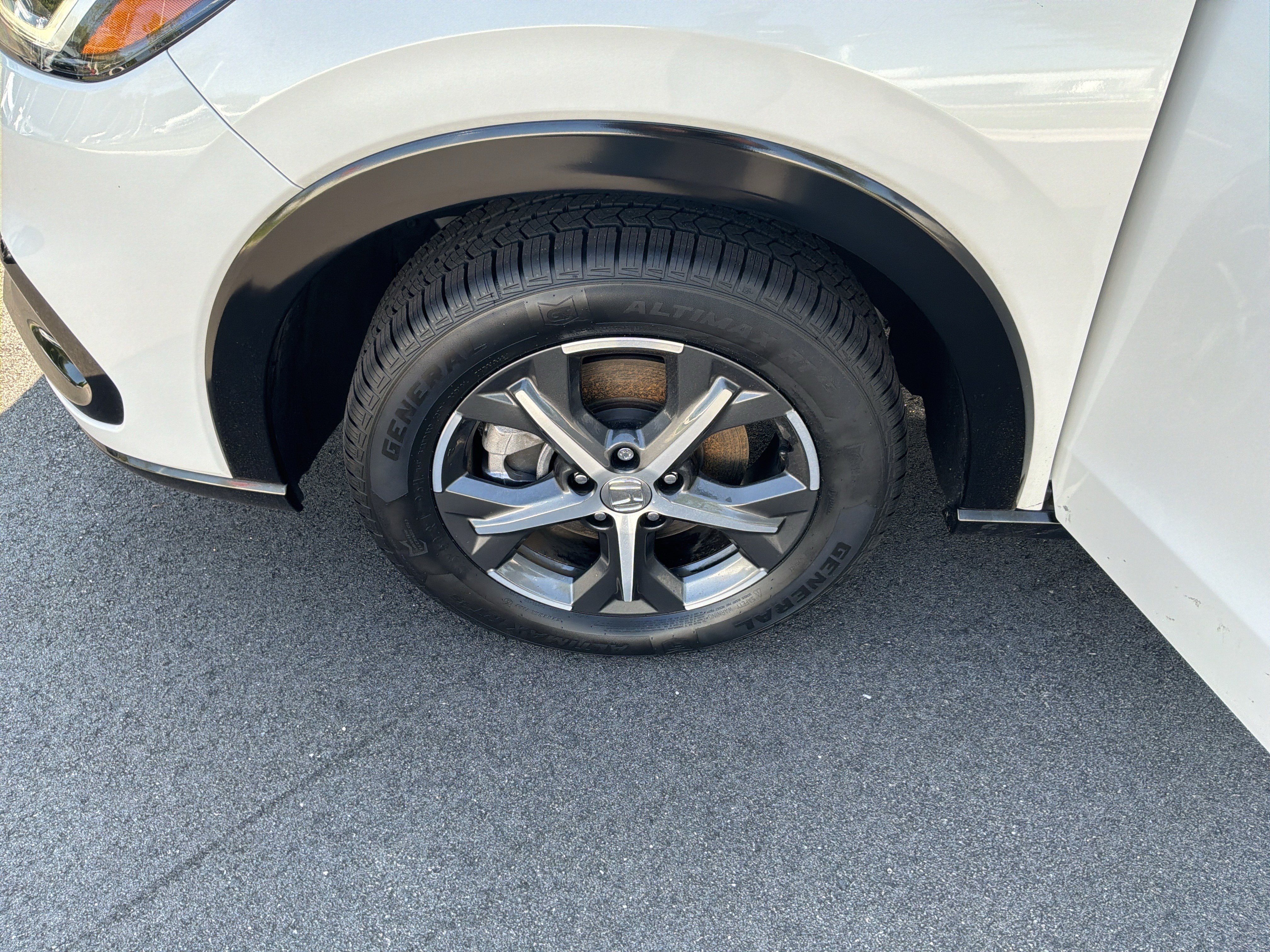 Used 2025 Honda HR-V EX-L image 13