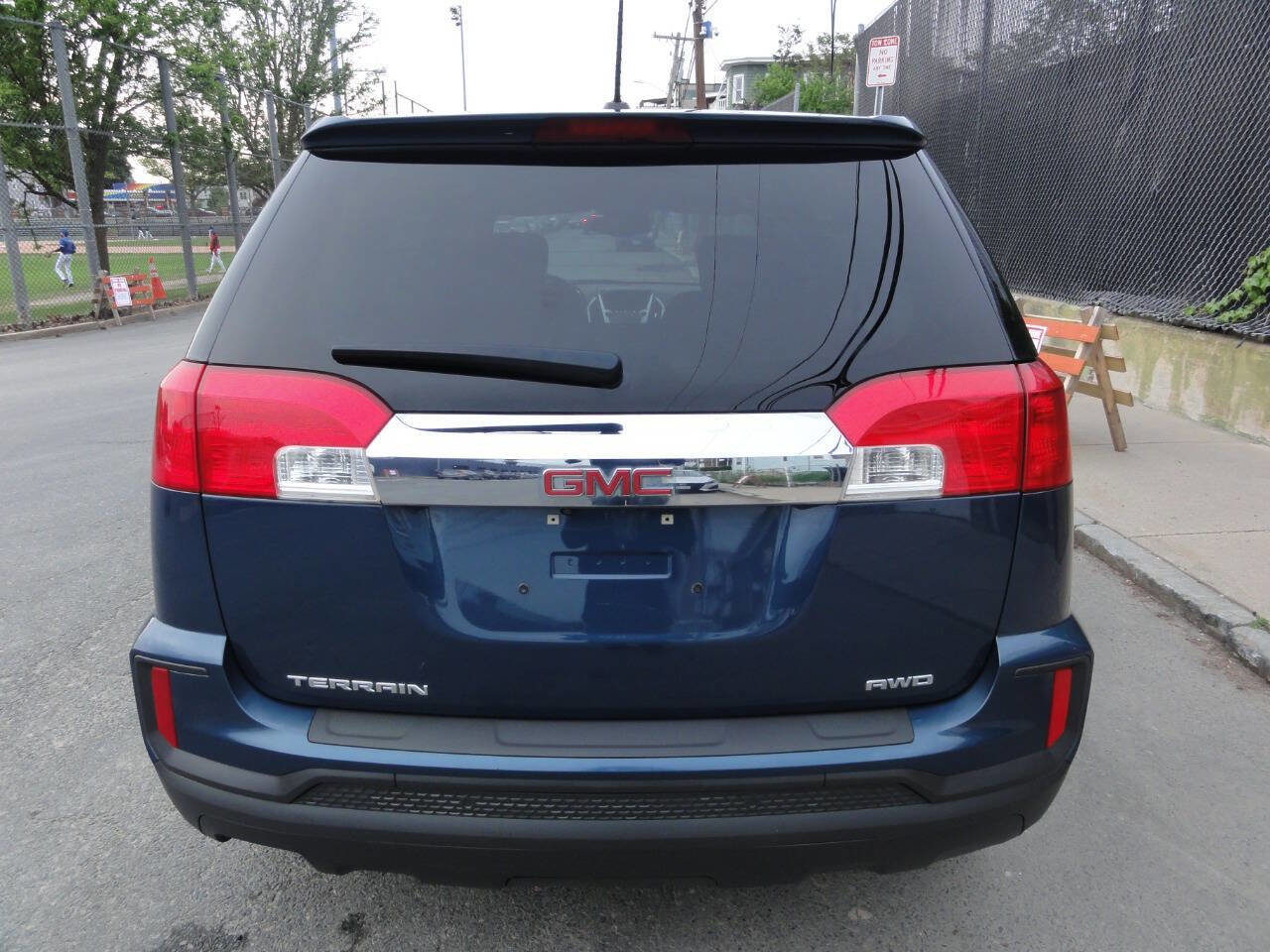 Used 2017 GMC Terrain SLE AWD/4WD image 36