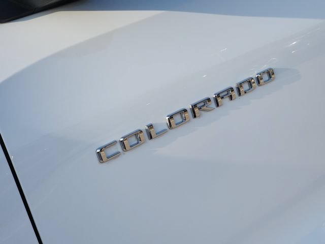 Used 2024 Chevrolet Colorado Trail Boss w/ Advanced Trailering Package AWD/4WD image 9