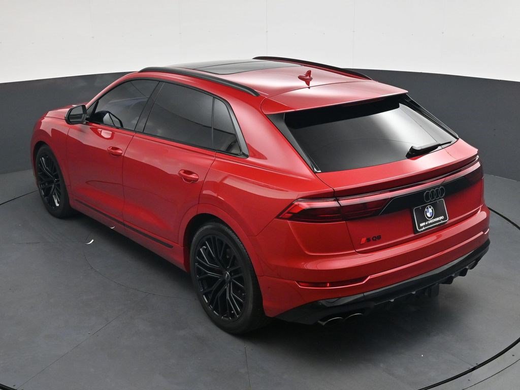 Used 2024 Audi SQ8 Prestige AWD/4WD image 25