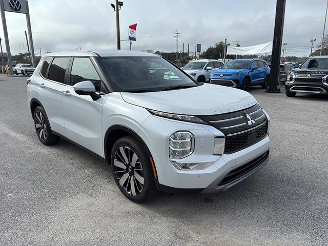 New 2026 Mitsubishi Outlander SE AWD/4WD image 8