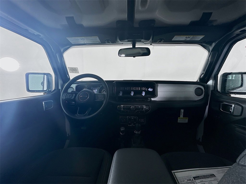 New 2025 Jeep Gladiator Sport image 9