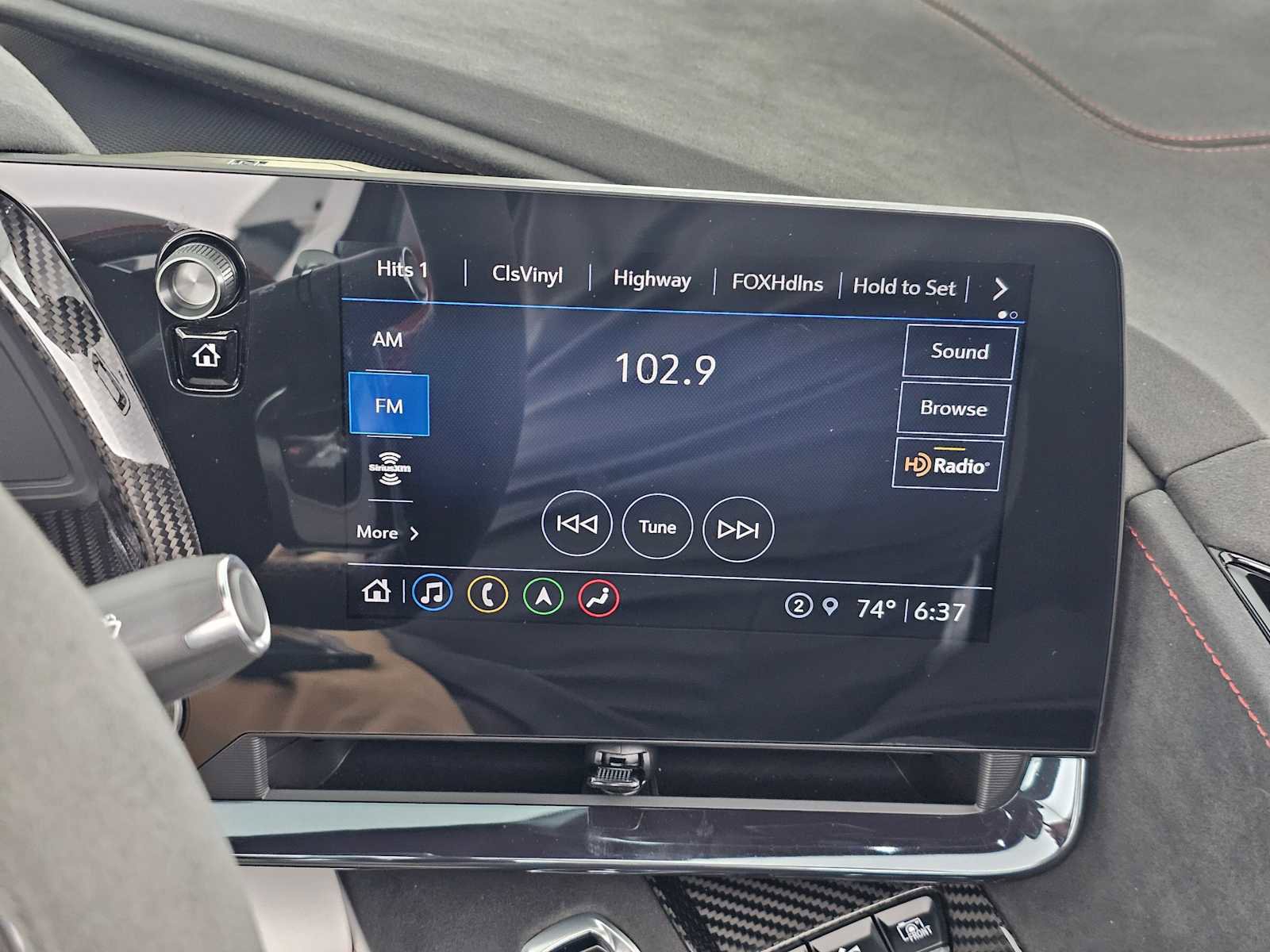 Used 2023 Chevrolet Corvette Stingray Premium Conv w/ Z51 Performance Package image 25