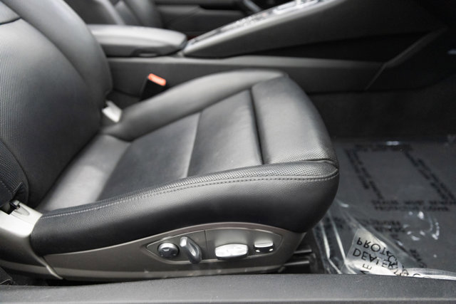 Used 2017 Porsche 911 Carrera 4 AWD/4WD image 65