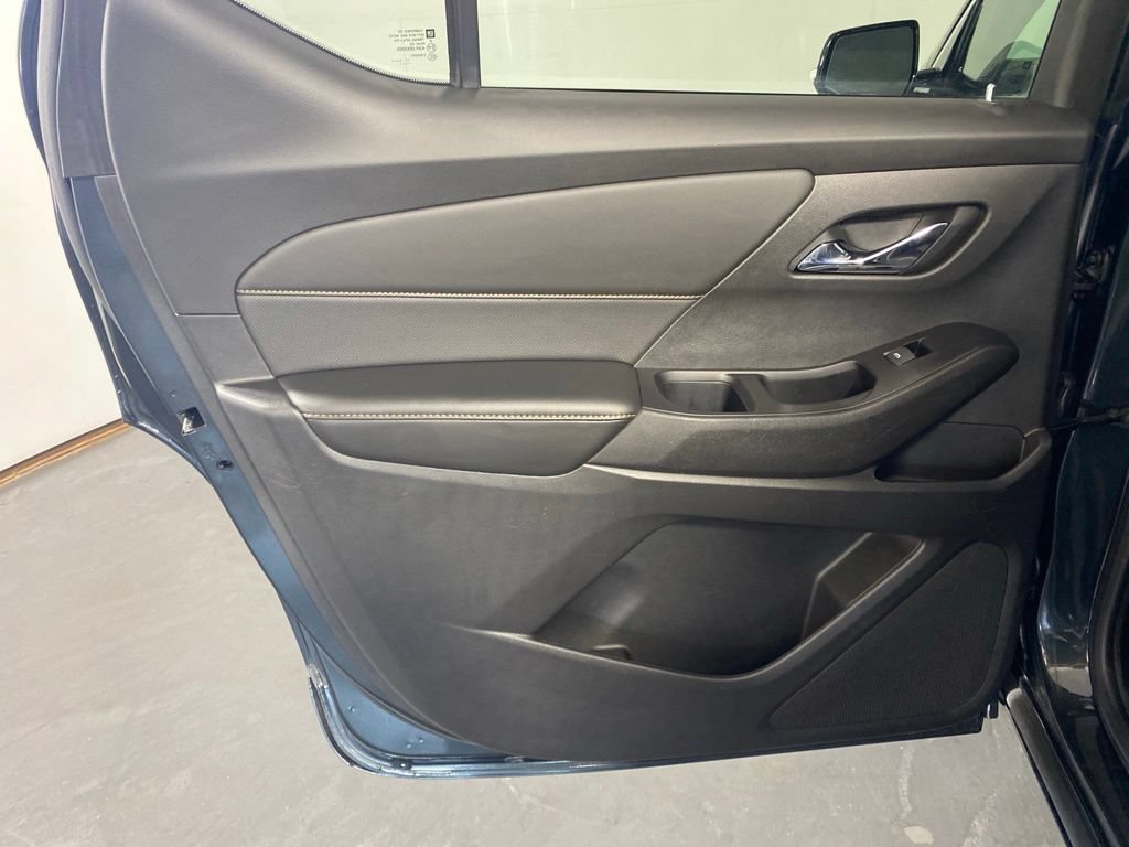 Used 2018 Chevrolet Traverse Premier w/ LPO, Floor Liner Package AWD/4WD image 26