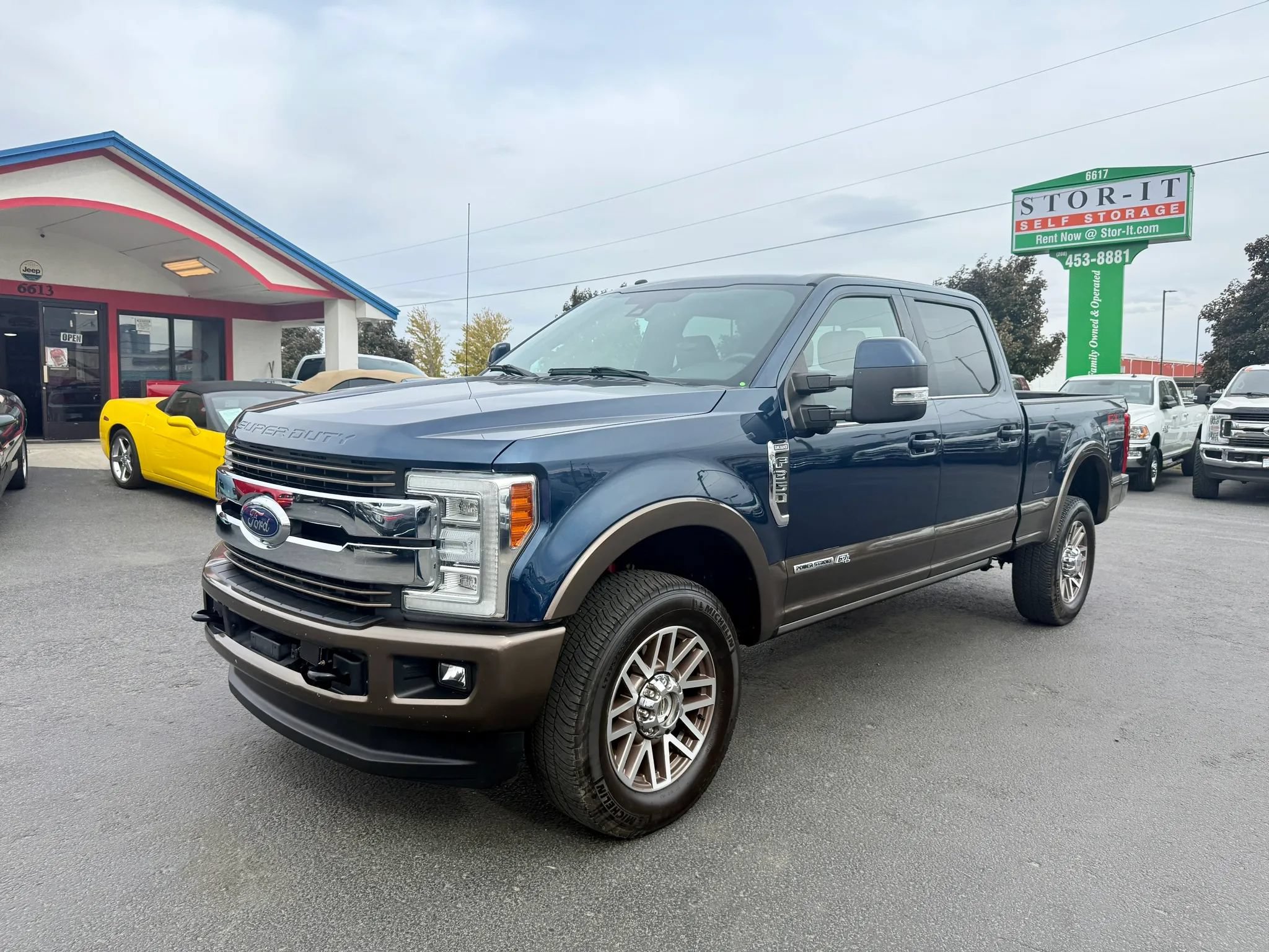 Used 2017 Ford F350 King Ranch w/ King Ranch Ultimate Package AWD/4WD image 1