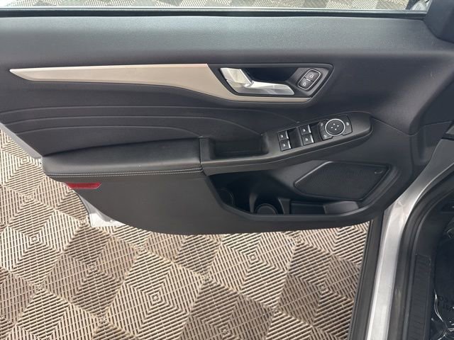 Used 2021 Ford Escape SE AWD/4WD image 18