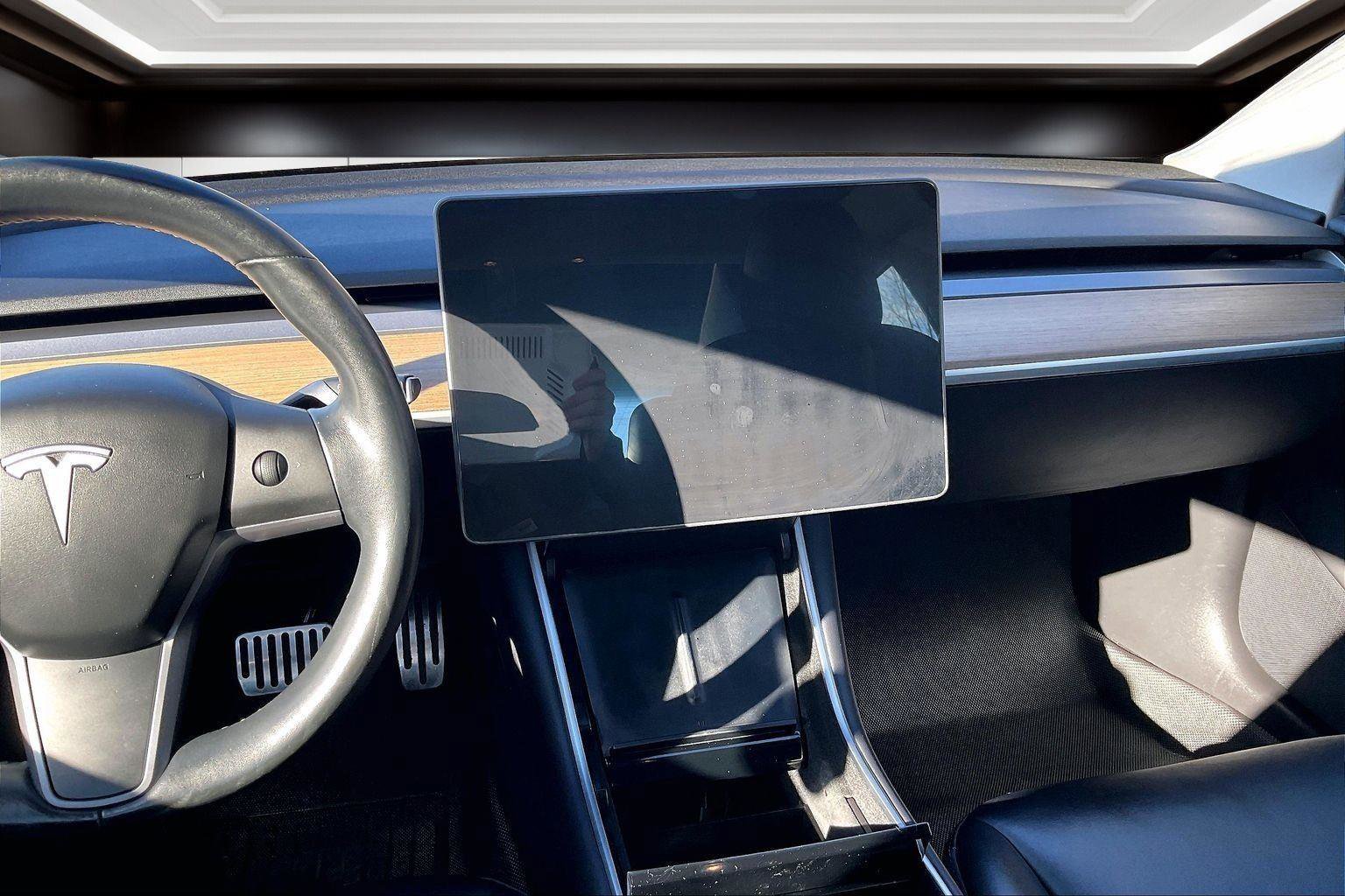 Used 2019 Tesla Model 3 Long Range image 6