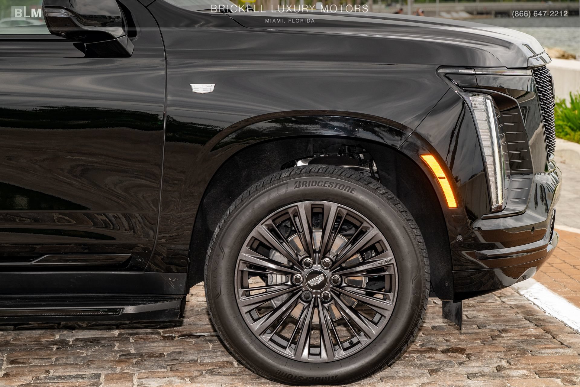 Used 2025 Cadillac Escalade Sport w/ LPO, ONYX Package AWD/4WD image 52