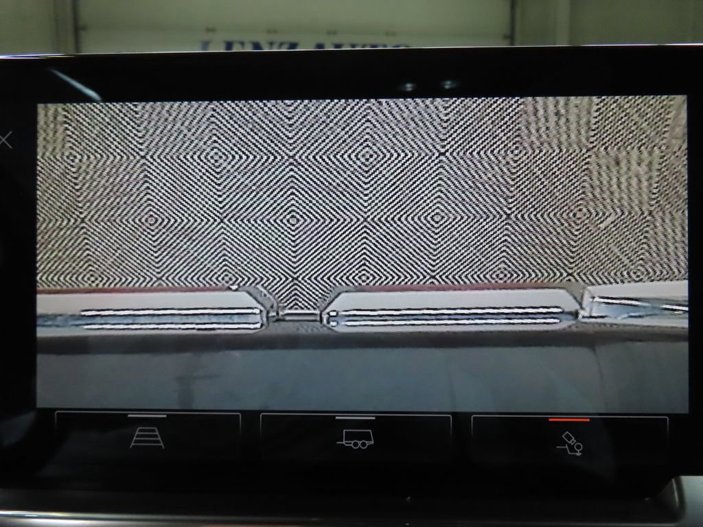 Used 2023 GMC Sierra 1500 SLE w/ Preferred Package image 11